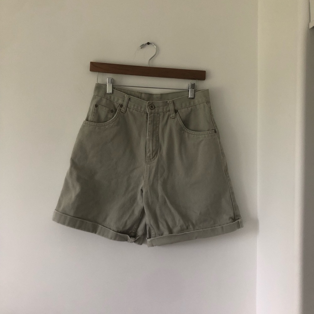 Vintage Nevada High-Rise Mom Shorts | Waist 14”